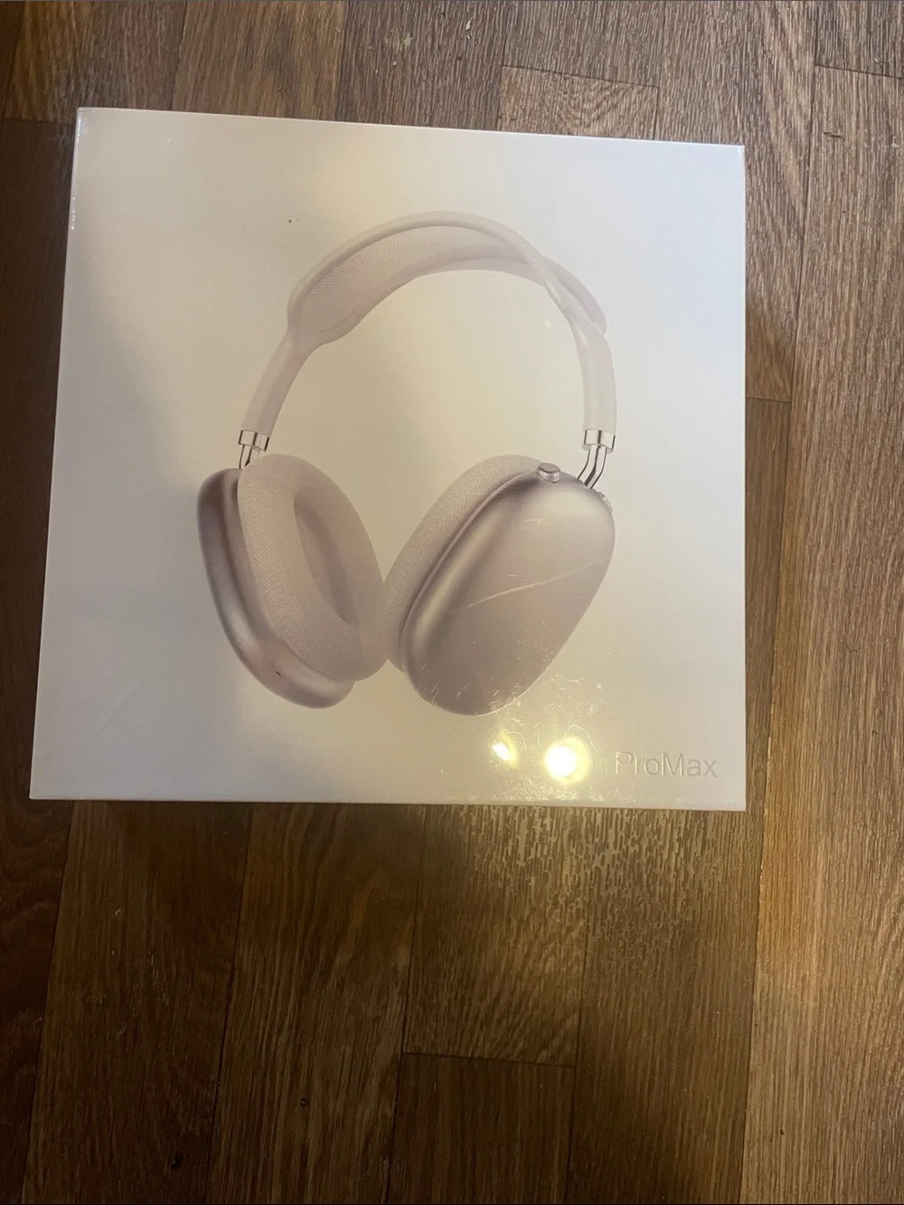 Apple AirPods Max Silver Over-Ear Headphones brand new never been unwrap